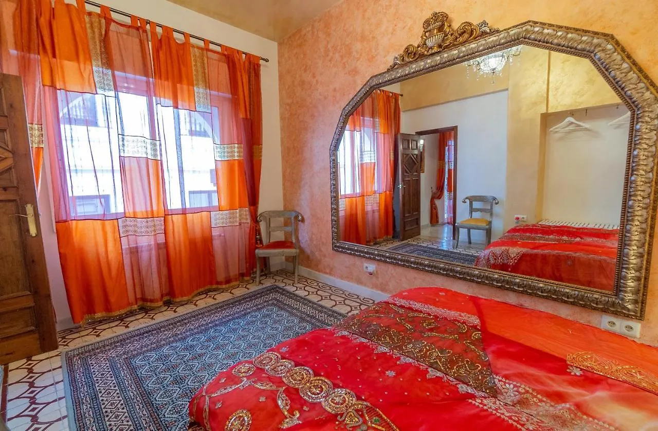 Apart Otel Suay Apartments Sevilla