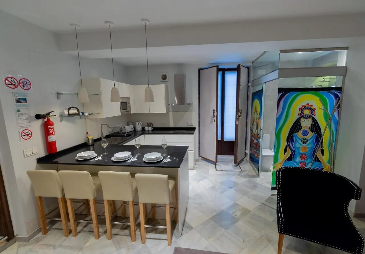Apart Otel Suay Apartments Sevilla