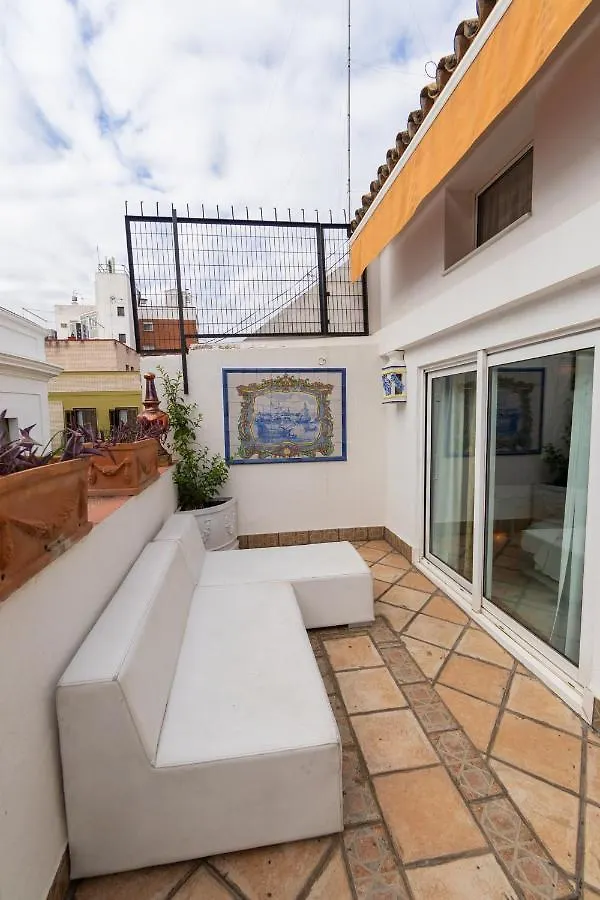 Suay Apartments Sevilla Apart Otel
